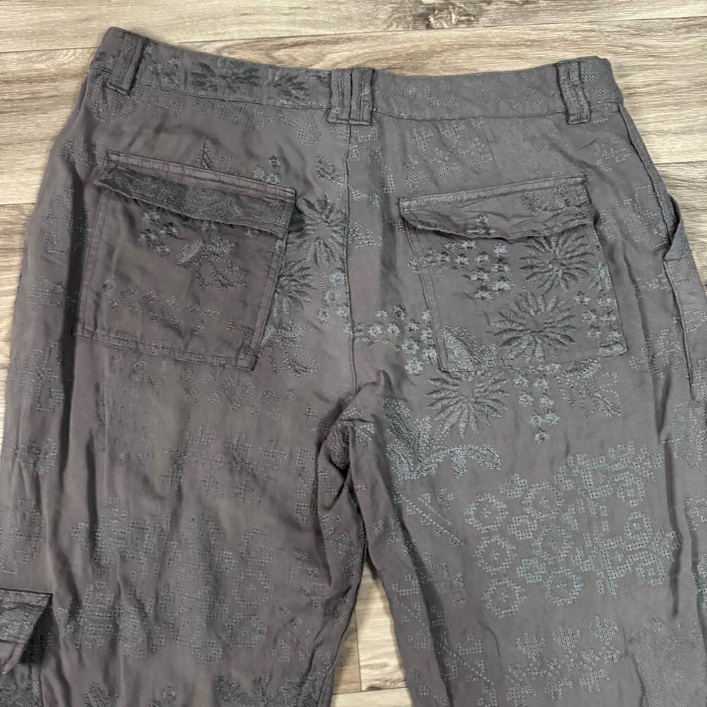 Sundance Floral Embroidered Cargo Pant in Gray Size 8 - Picture 8 of 8